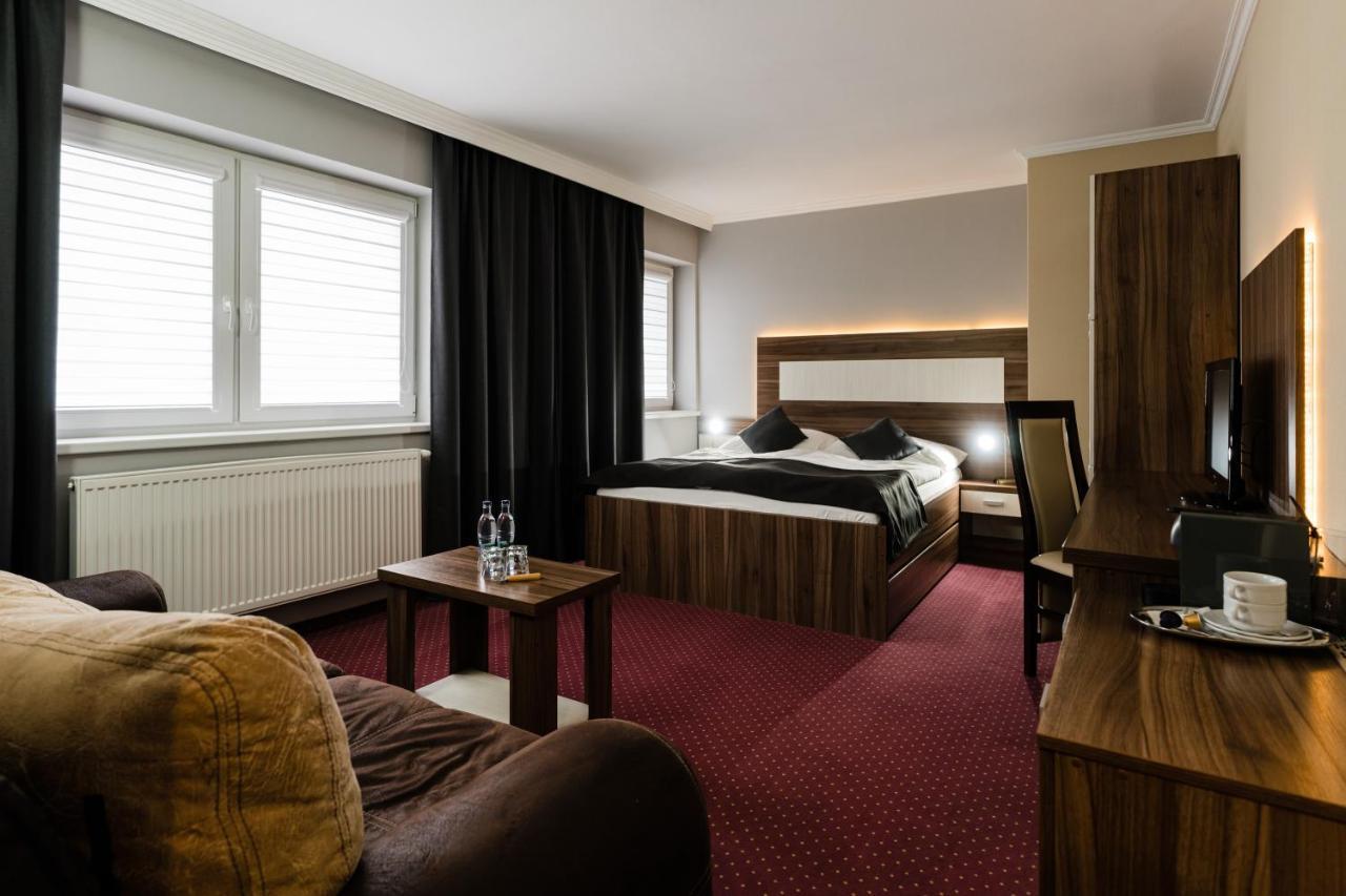 Hotel Menhard Exteriér fotografie